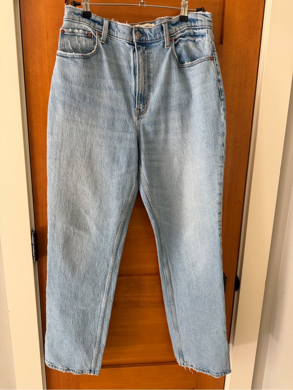 Abercrombie & Fitch The 90s Straight Ultra Hi Rise Curve Love 31/12R Ankle Slit